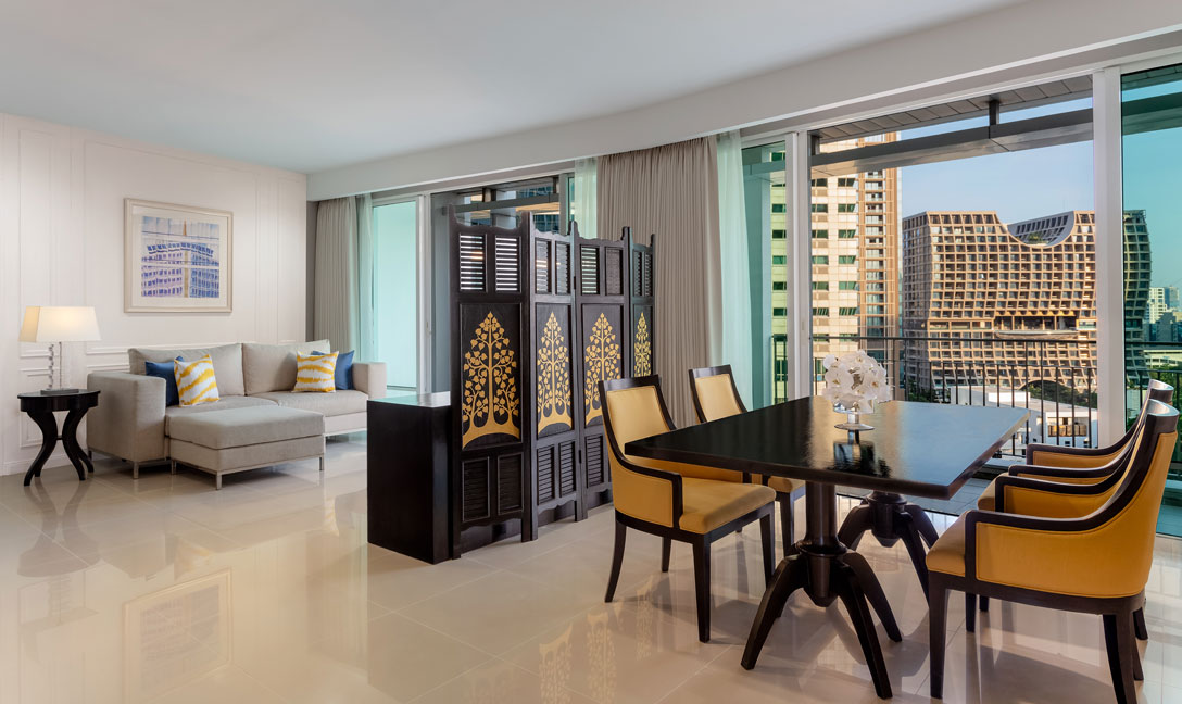 dusitsuites-ratchadamribangkok-Two-Bedroom-Deluxe-Suite-Living-Room