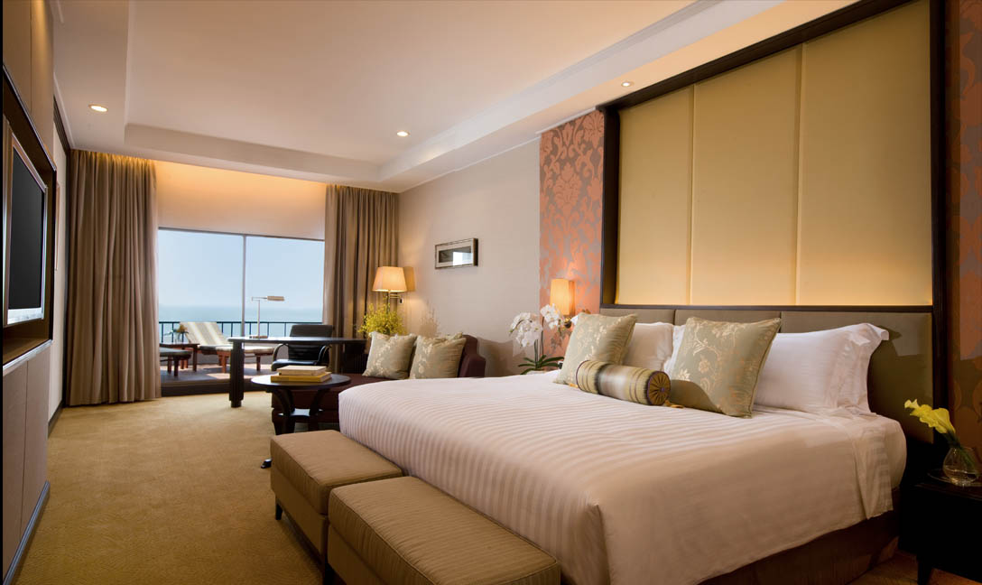 dusit thani pattaya - Club-Grand-Room-1